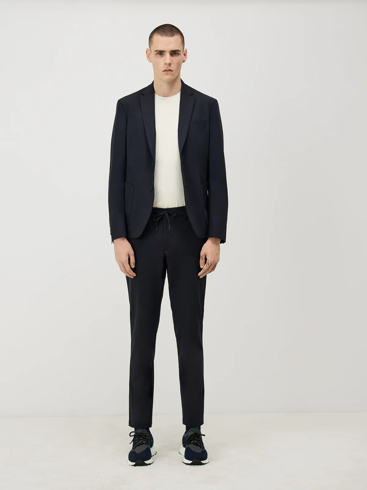 Veste coordonnable Regular bleu marine à capuche amovible – Image 7